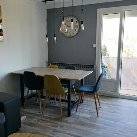 A Proximite Des Plages Et Commerces * Le Lavandou