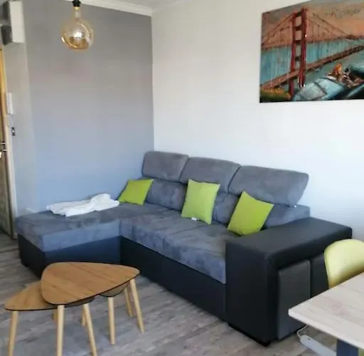 A Proximite Des Plages Et Commerces * Le Lavandou