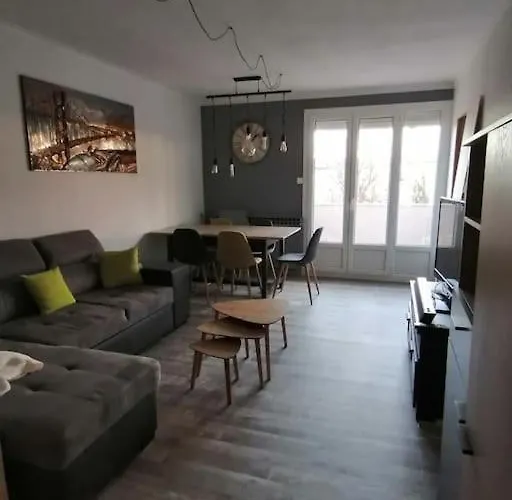 Apartment A Proximite Des Plages Et Commerces